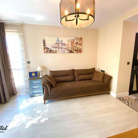 רוסה Habitat Holiday Apartment מראה חיצוני תמונה
