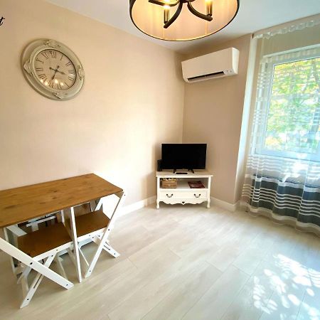 רוסה Habitat Holiday Apartment מראה חיצוני תמונה