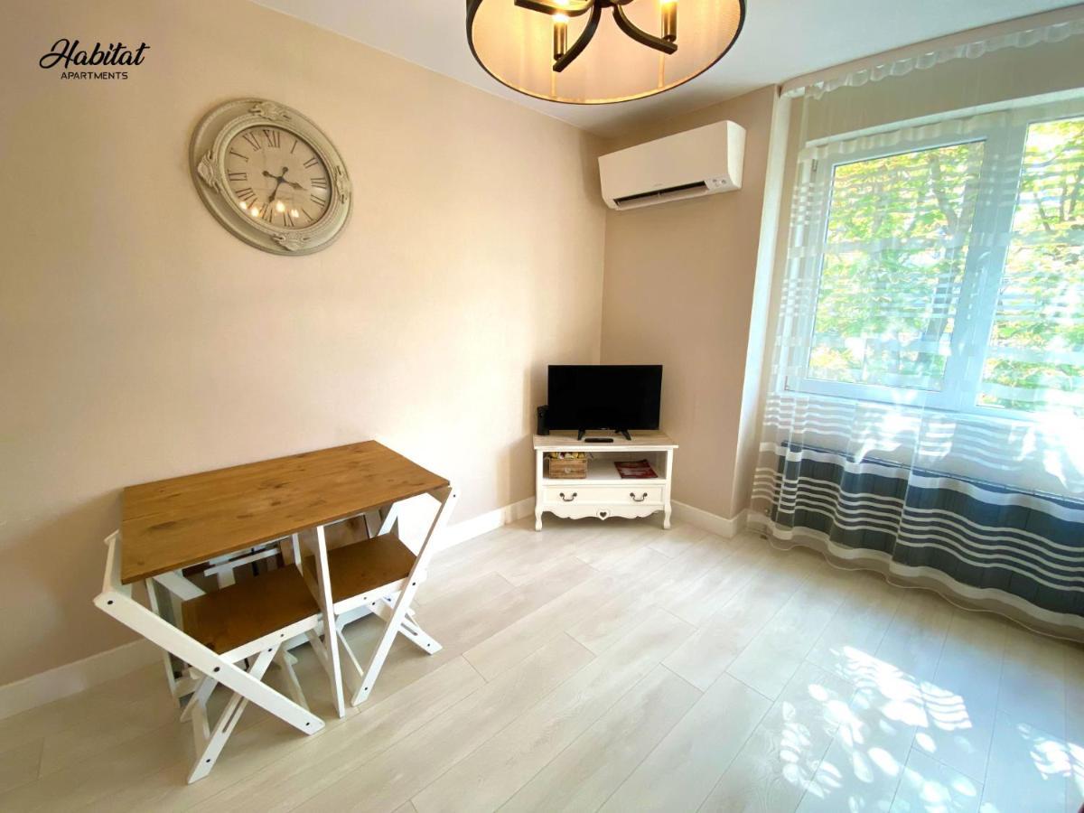 רוסה Habitat Holiday Apartment מראה חיצוני תמונה